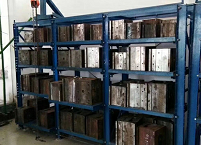 半開(kāi)模具貨架02