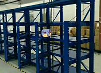 全開(kāi)模具貨架02